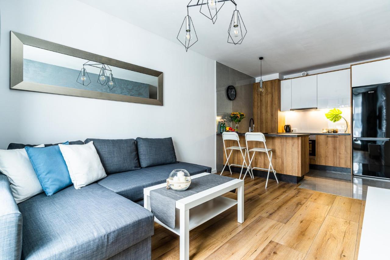 Pure Home Apartments - Gwiazdzista วรอตซวาฟ ภายนอก รูปภาพ