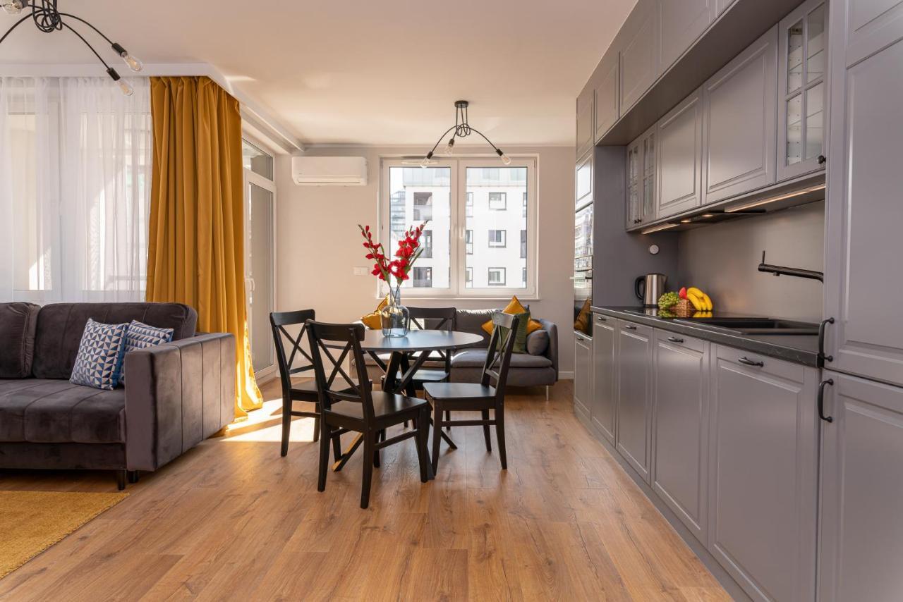 Pure Home Apartments - Gwiazdzista วรอตซวาฟ ภายนอก รูปภาพ