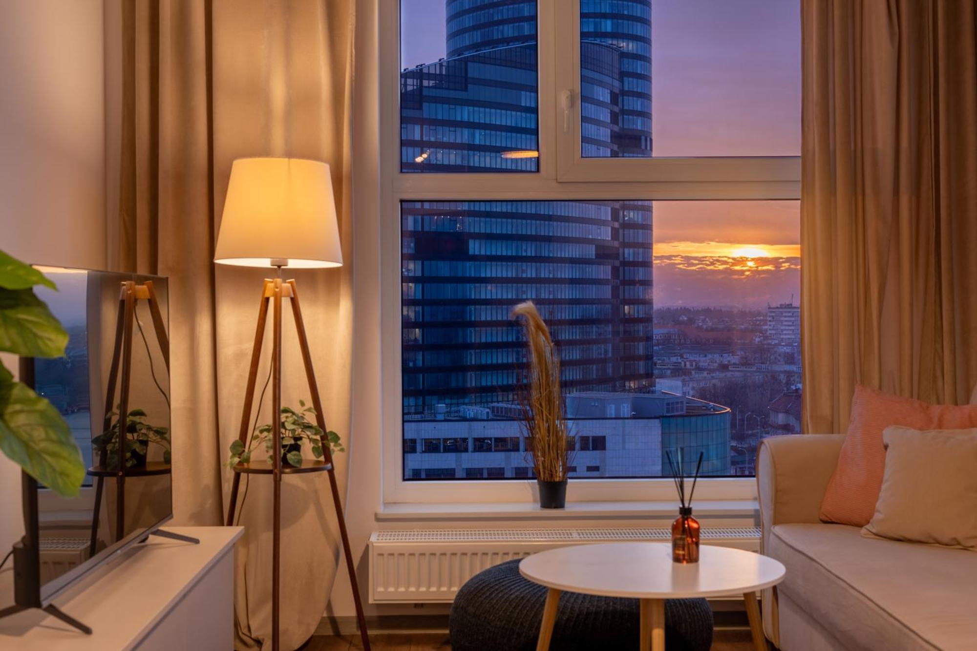Pure Home Apartments - Gwiazdzista วรอตซวาฟ ภายนอก รูปภาพ