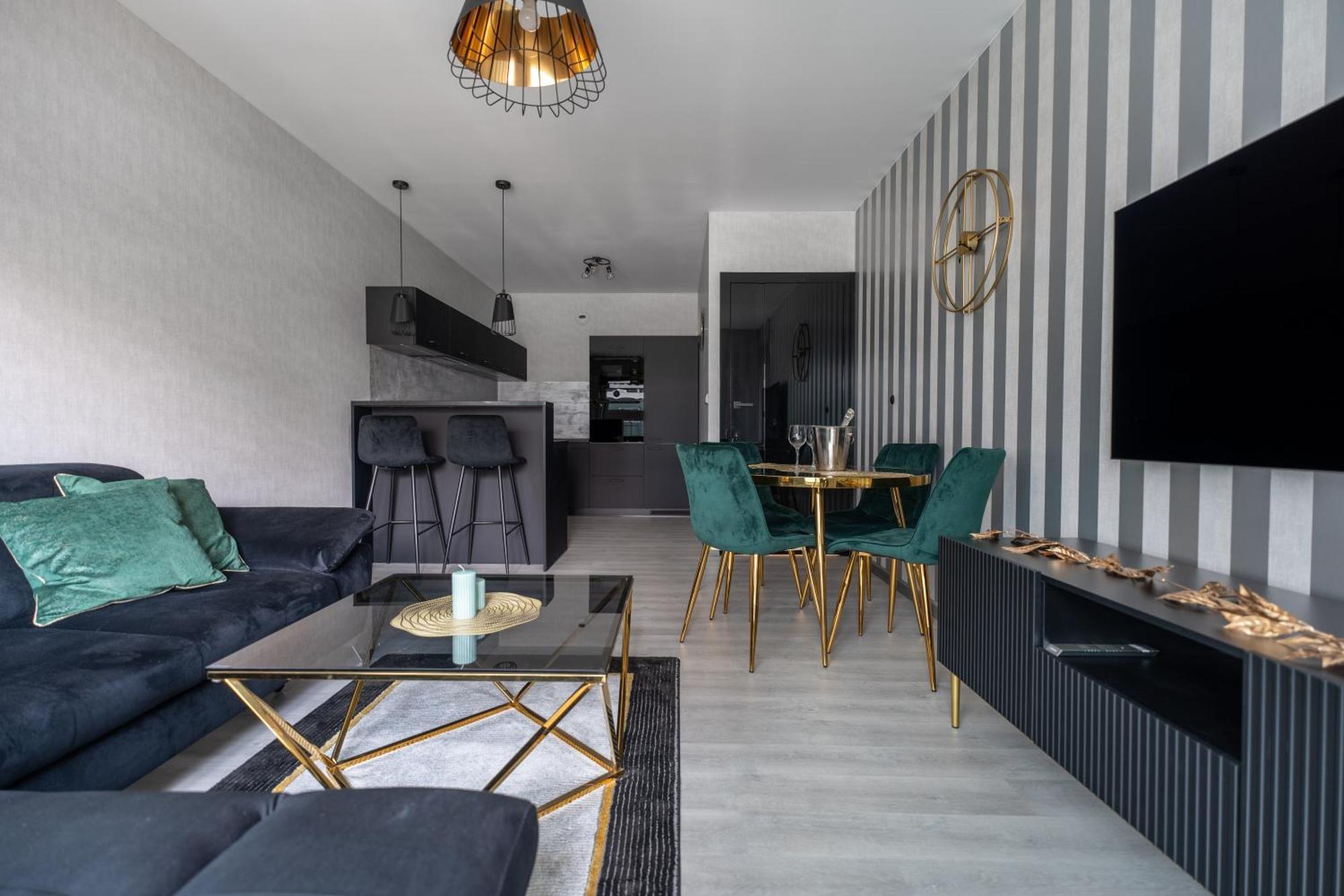 Pure Home Apartments - Gwiazdzista วรอตซวาฟ ภายนอก รูปภาพ
